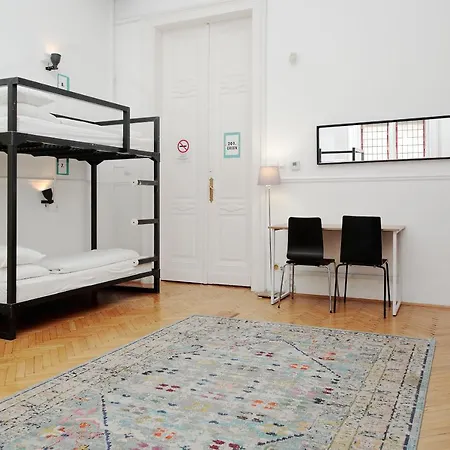 Albergue Maverick Downtown