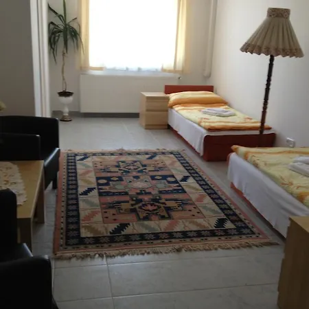 Timon Hotel 3*