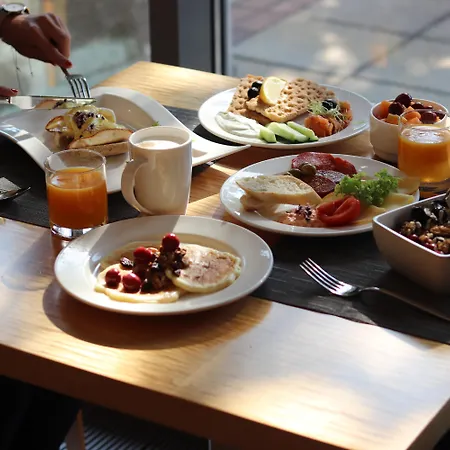 Crowne Plaza By Ihg Hotel Budapest