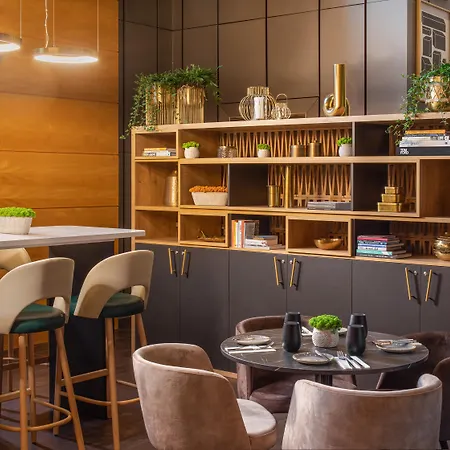 Crowne Plaza By Ihg Hotel Budapest