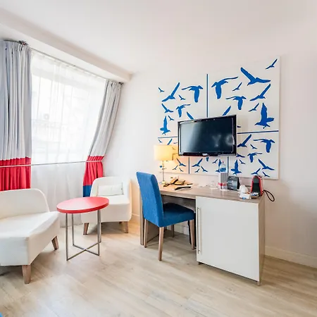 Estilo Fashion Hotel 4*