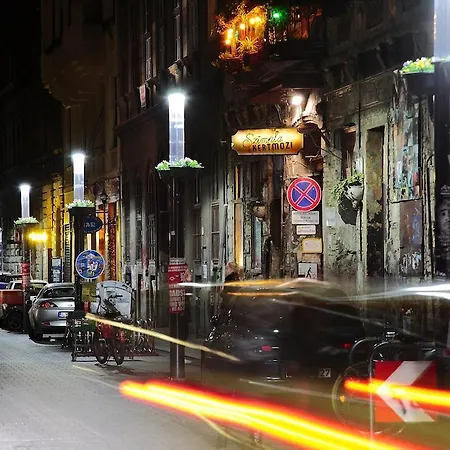 Maverick Soho *
