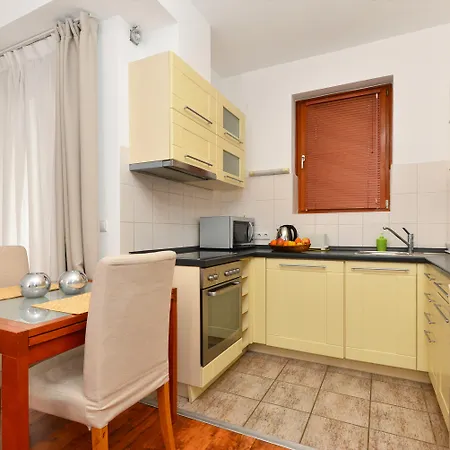 Lord Aparthotel 3*