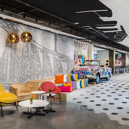 Ibis Castle Hill Hotel 3*
