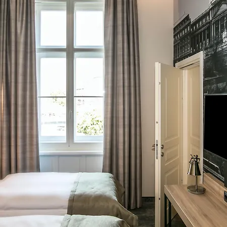 Hotel T62 Budapest