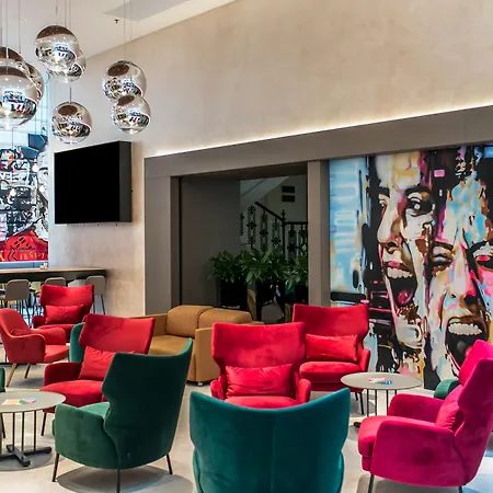 Hotel T62