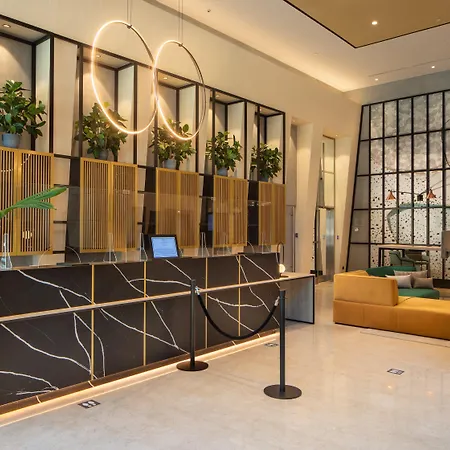 Hotel Crowne Plaza By Ihg 4*