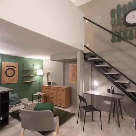 Apartment Gozsdu *