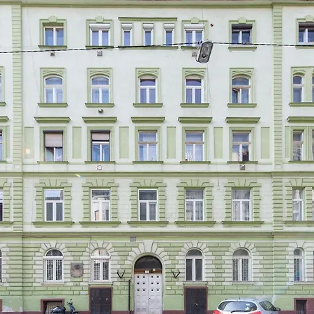 Venus - Park I Apartment Budapest