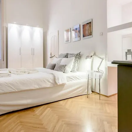 Lägenhet Bourgeois Elegance Downtown- 2 Br- 2 Bath- Ac