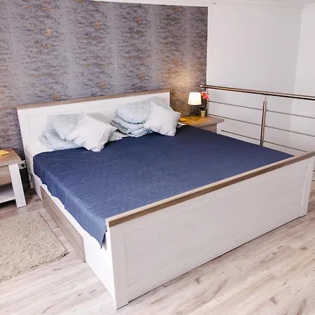 Hidden Gem At Center Next To Gozsdu Garden And Synagogue Apartment *