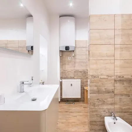 Blue Diamond Apartment