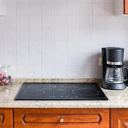 Apartament Sunny And Penthouse With Private Garage
