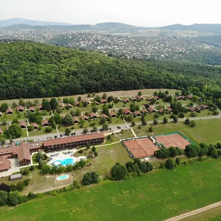 Petneházy Club