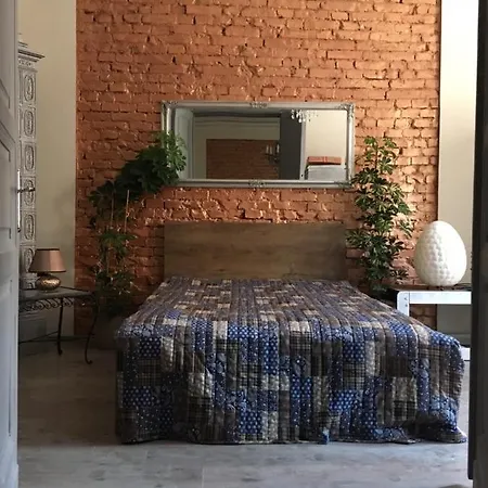 N42 By Small Apartment Budapest