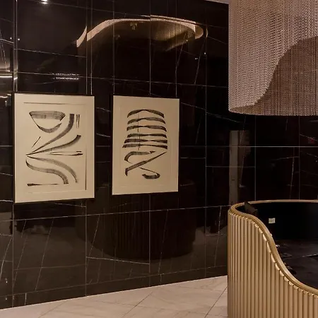 Emerald Luxury Downtown With Free Sauna & Gym Aparthotel *