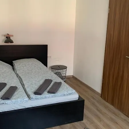 Apartment Fehervari, Budai Lakas, Kivalo Kozlekedes