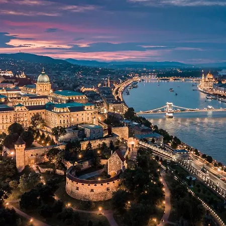Amber Dream * Budapest