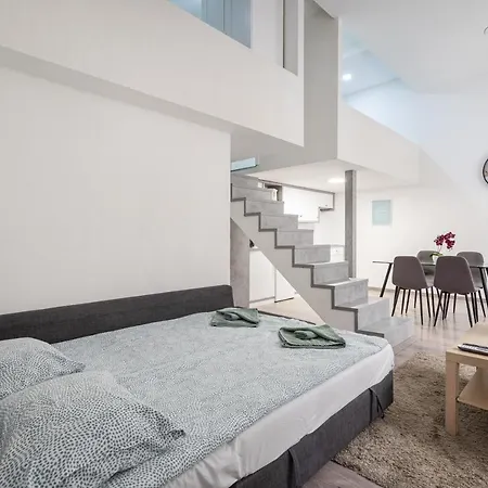 K27 - Bp Modern - Stylish Boutique Apartment *
