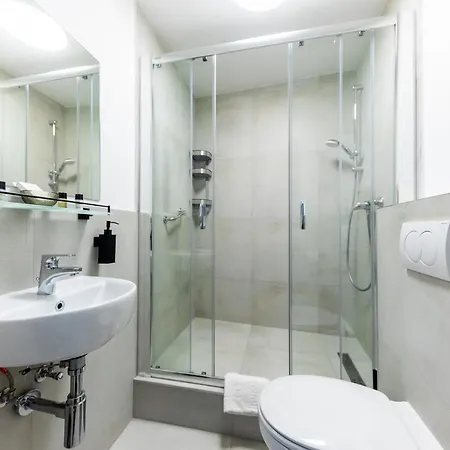 Adagio Downtown Hotell