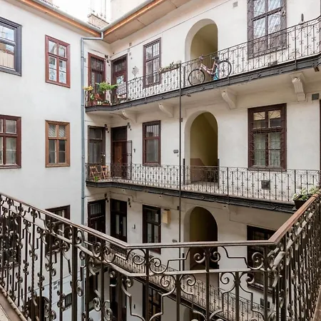Διαμέρισμα Emily's Lovely Place *