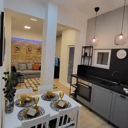 Apartment Cs14 Silver *