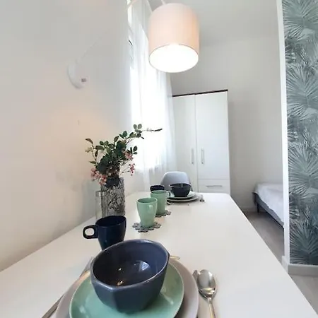 Master With Air Condition And Separated Rooftop Terrace Budapest