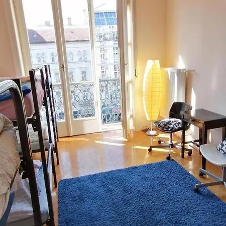 Bauhaus Astoria Hostel Budapest