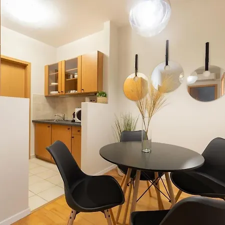Apartment S22 *