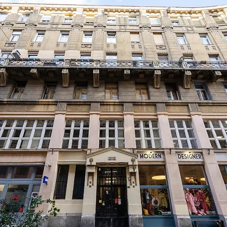 Eye Budapest