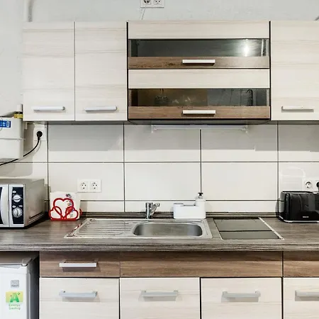 Apartman Akacfa 27-2 Center With Aircon