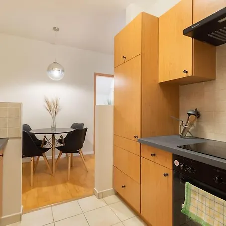Apartment S22