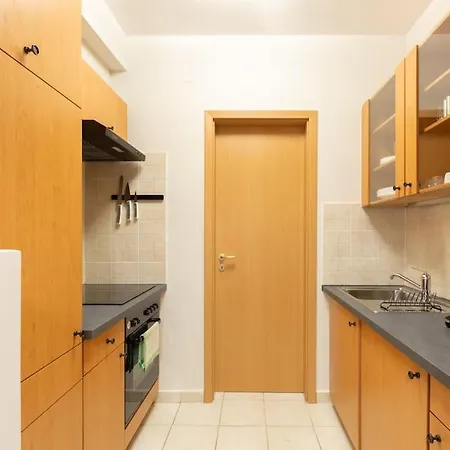 S22 Apartment *