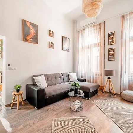 Brendon Design Apartment Budapest