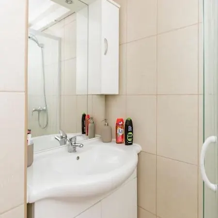 Lovely 1 Bedroom Flat - Gazdagret *
