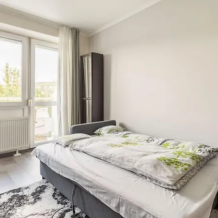Lovely 1 Bedroom Flat - Gazdagret Apartment Budapest