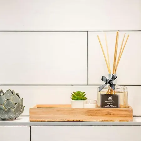 Apartment Brendon Design *