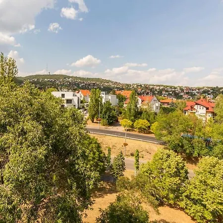 Lovely 1 Bedroom Flat - Gazdagret * Budapest