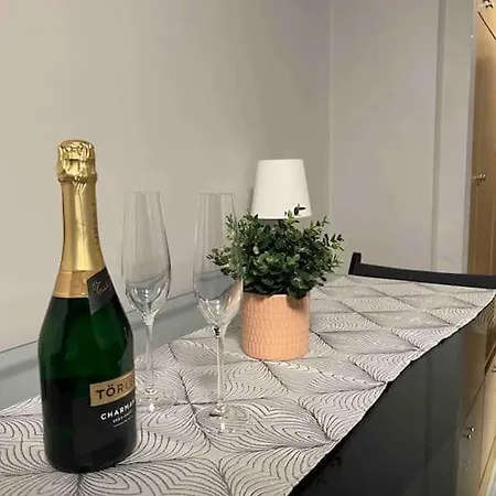 Lovely 1 Bedroom Flat - Gazdagret Budapest
