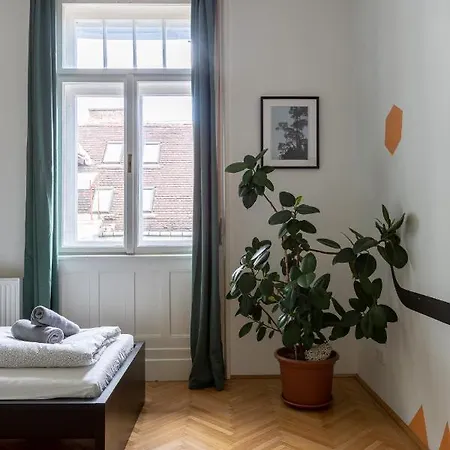 Art Downtown Styled By A Local Designer Apartment *