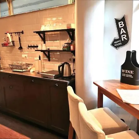 Cheerful Downtown Apartamento Budapeste