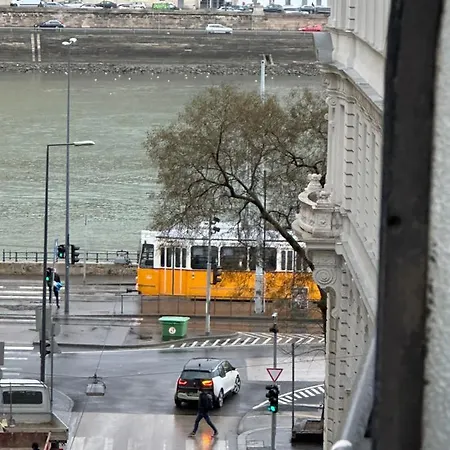 Panorama With Danube View Lägenhetshotell