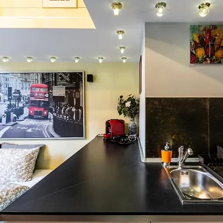 Apartment Hidden Gem In Buda Budapest