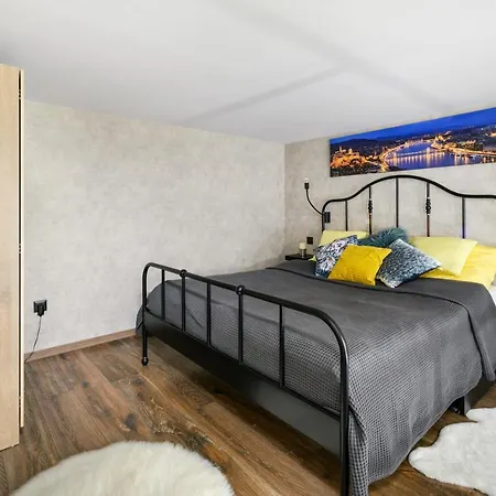 Apartment Luxury In The Center With Parking Budapest
