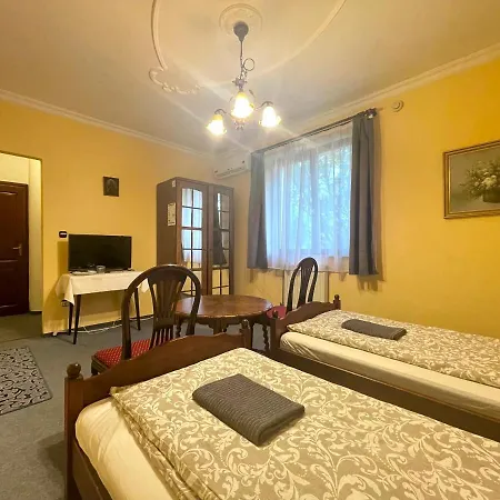 Hotel apartamentowy Luxi Romantik