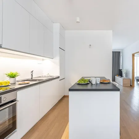 Parliament Luxury Apartment