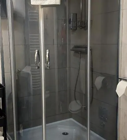 Luxury In The Center With Parking Apartment