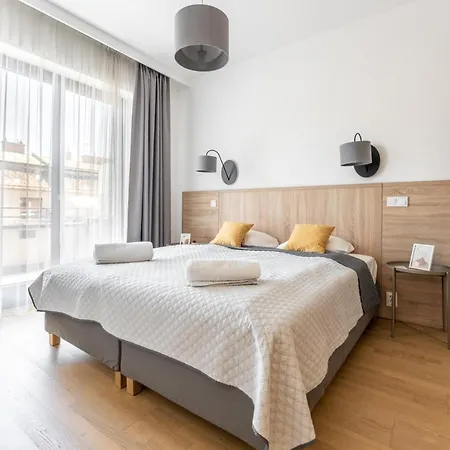 Parliament Luxury Apartment