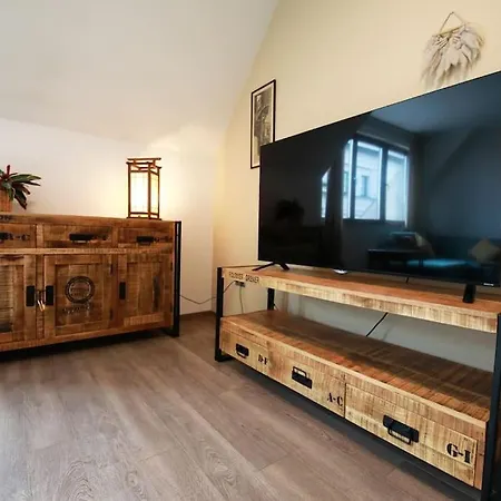 360 Panorama • Rooftop Jacuzzi • Downtown Luxury * Budapešť