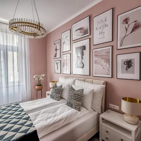 Sakura House Budapest